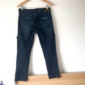 True Religion HALLE Mid Rise Skinny size 27